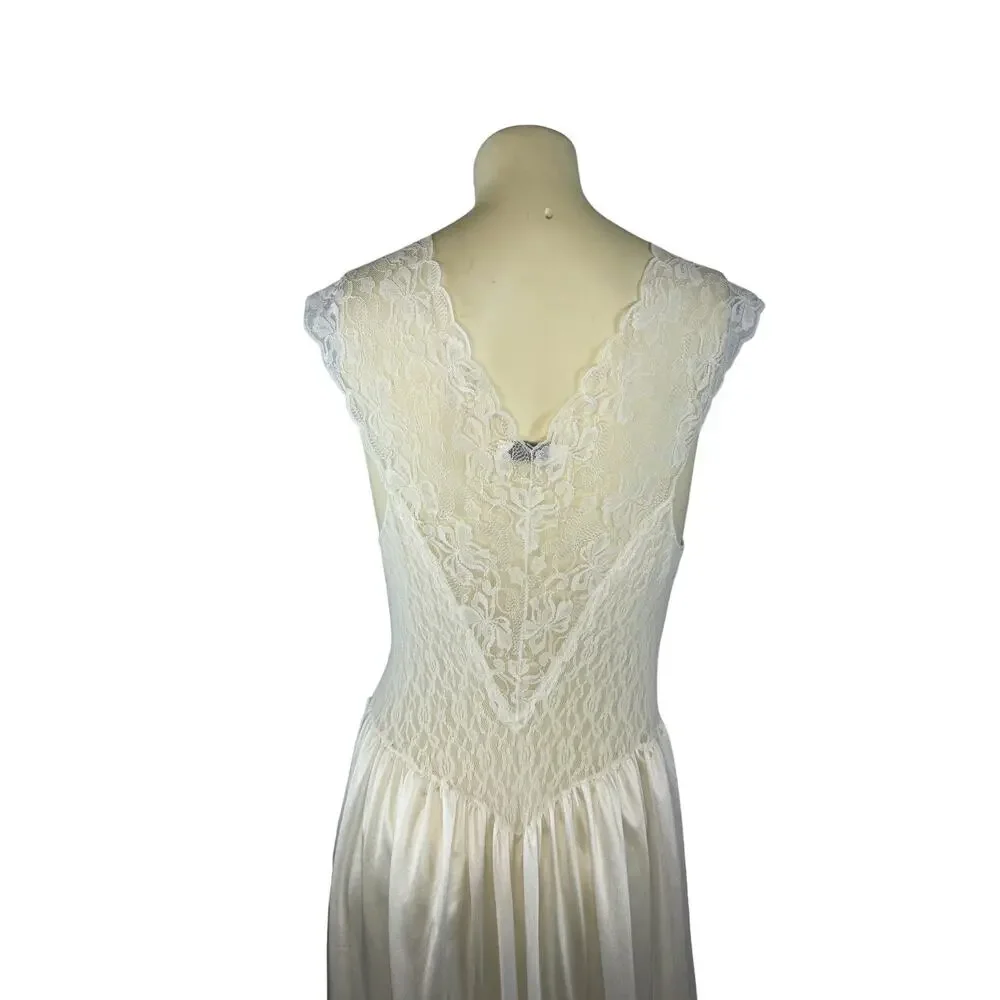 1970s Cira Ivory Lace & Satin Bias-Cut Slip Dress Made in USA size small